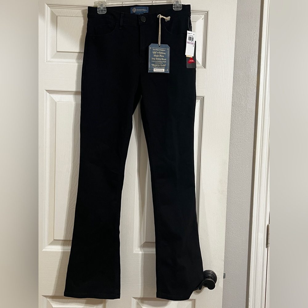 Democracy Black High Rise Itty Bitty Boot Jeans with Rhinestones Size 6